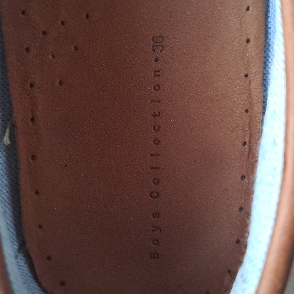 ZARA Boys Collection Lightweight Pebbled White Leather Slip-On Moccasin Loafers - Picture 5 of 9